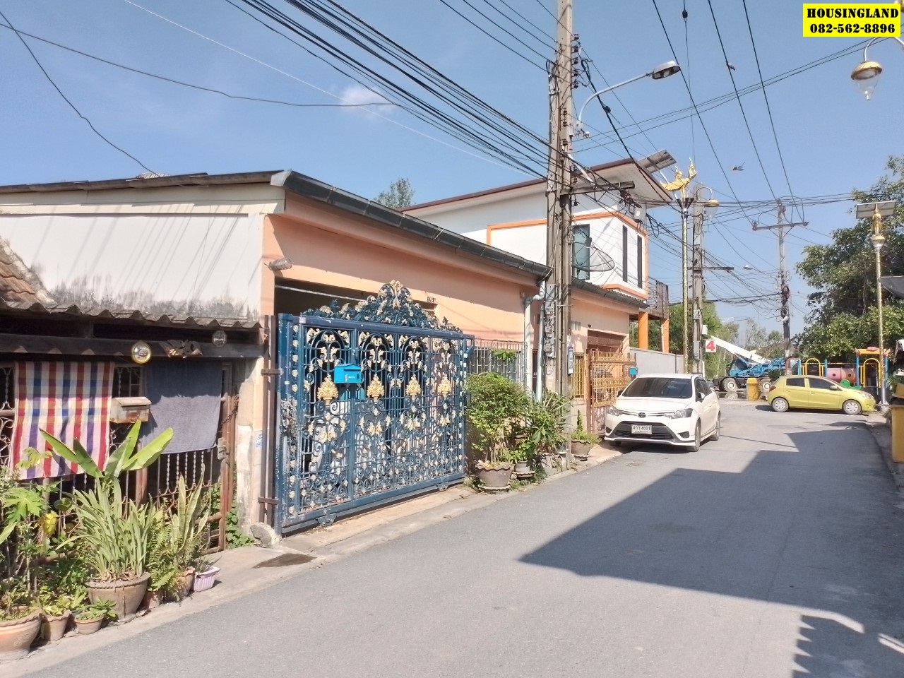 ขายทาวน์เฮ้าชั้นเดียว หมู่บ้านนครทอง ซอยนครทอง ถนนบางนา-ตราด  ตำบลราชาเทวะ อำเภอบางพลี จังหวัดสมุทรปราการ